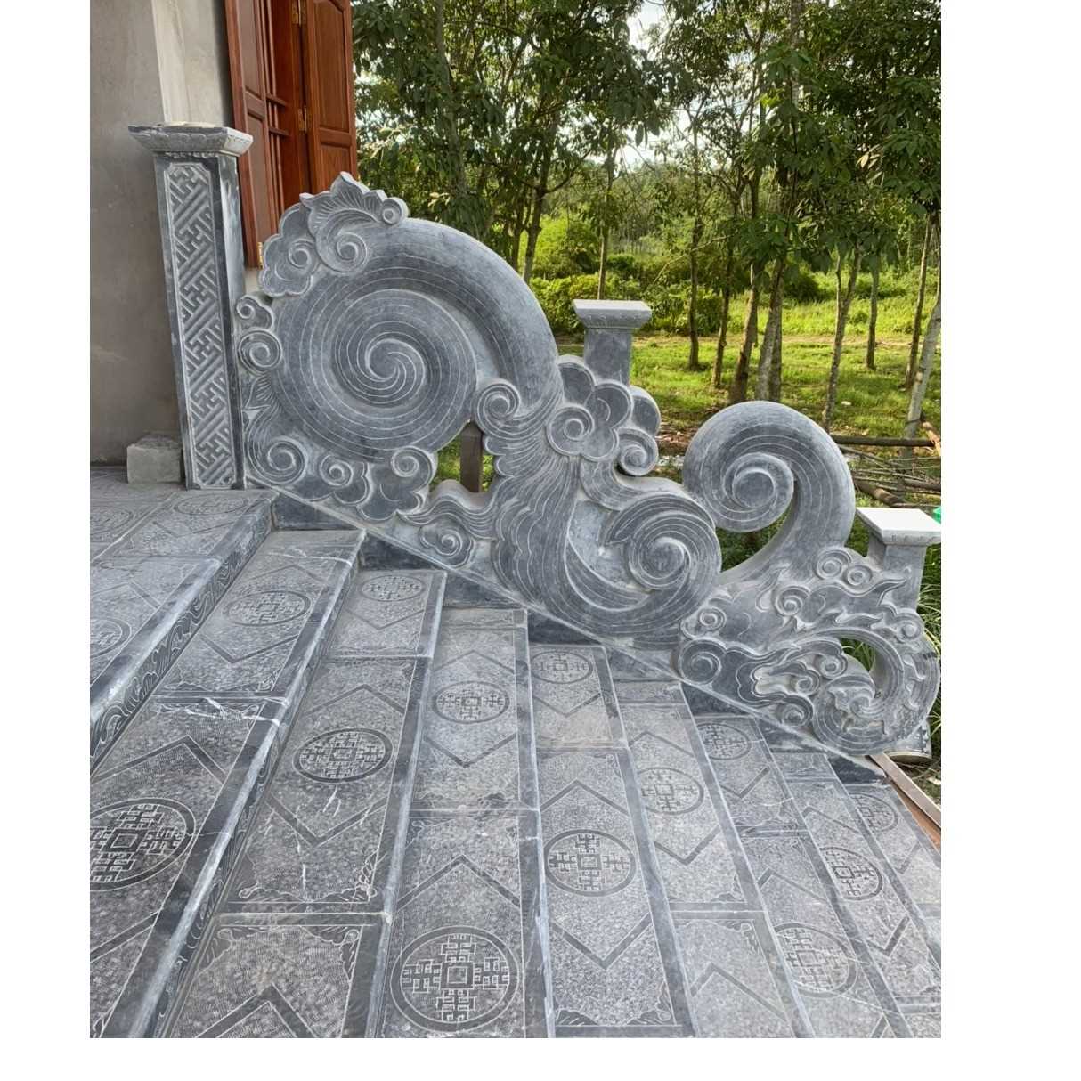 Đá Ốp Tam Cấp Granite: Sự Lựa Chọn Hoàn Hảo Cho Công Trình Bền Đẹp - Lăng Mộ Đá Trường Thành