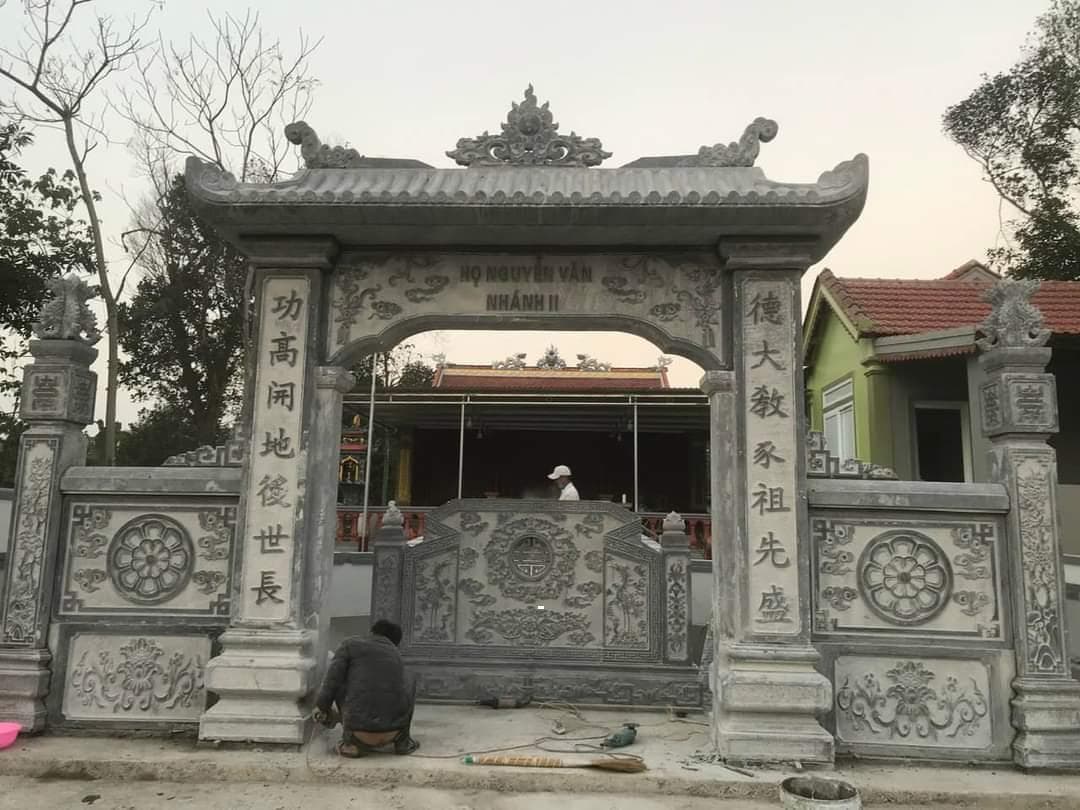 Cổng nhà thờ họ CNT 923 - Lăng Mộ Đá Trường Thành