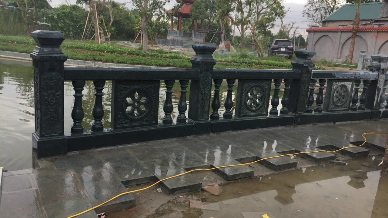 Hàng rào đá tự nhiên đẹp - Lăng Mộ Đá Trường Thành