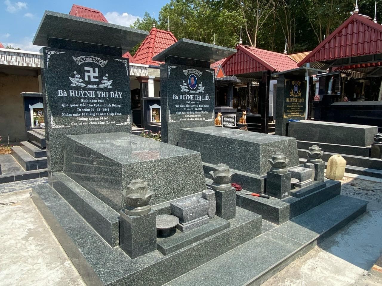 mộ 1 mái đá granite xám MD 902 - Lăng Mộ Đá Trường Thành