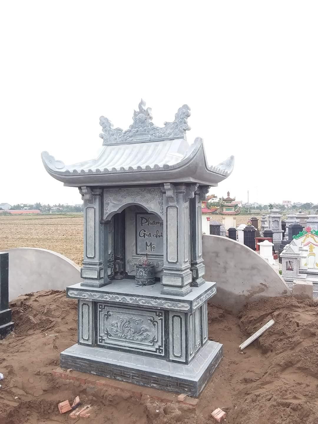 mộ 1 mái xanh rêu - Lăng Mộ Đá Trường Thành