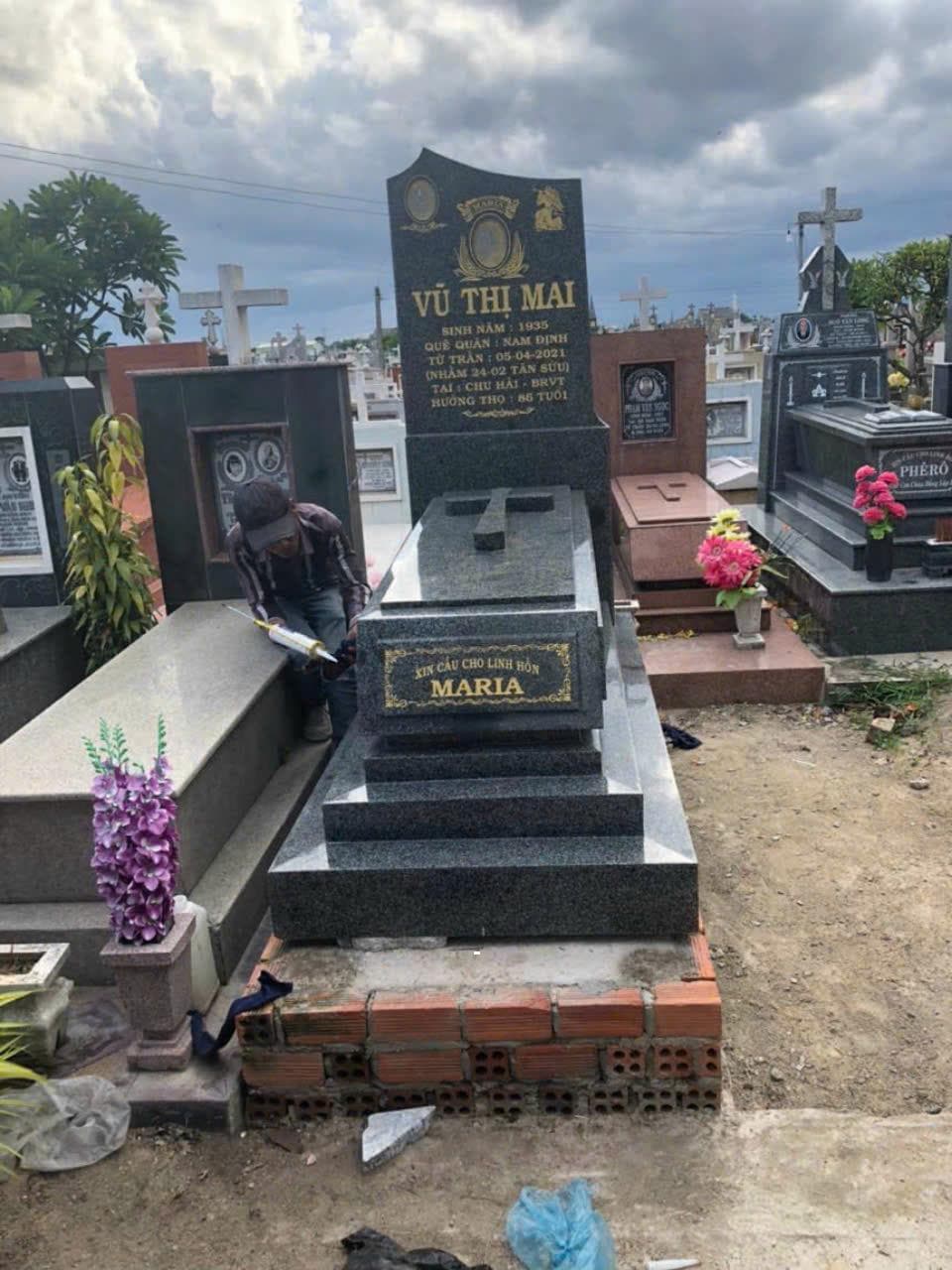 Mộ bành công giáo MB 980 - Lăng Mộ Đá Trường Thành