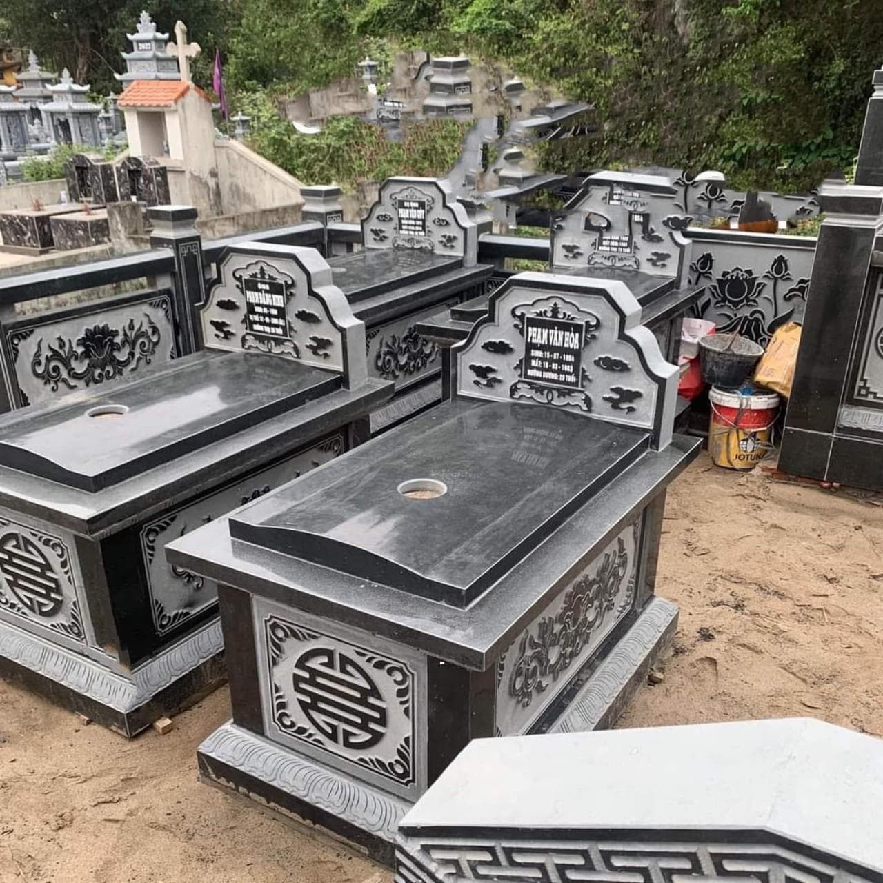 Mộ bành xanh đen MB 144 - Lăng Mộ Đá Trường Thành