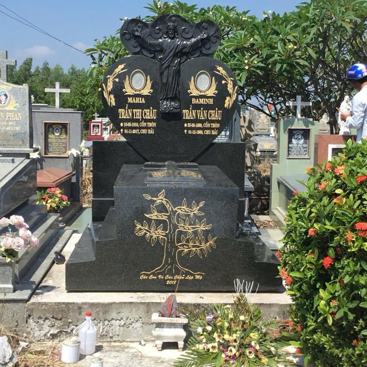 Mộ công giáo MB 976 - Lăng Mộ Đá Trường Thành