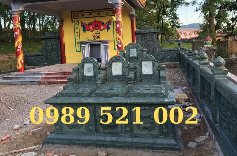 Mộ đá xanh rêu nhiều ngôi - Lăng Mộ Đá Trường Thành