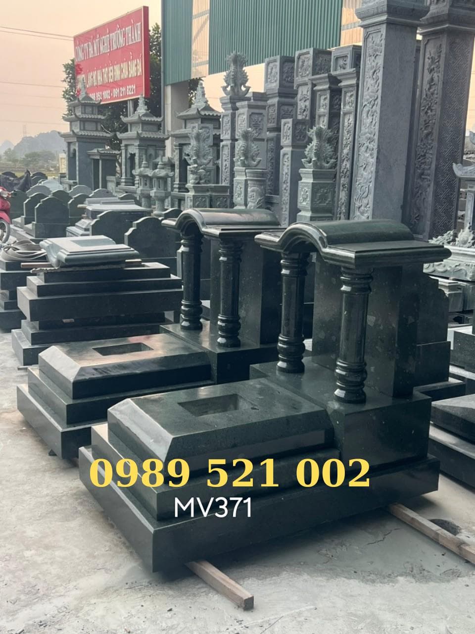 Mộ Vòm đá xanh rêu - Lăng Mộ Đá Trường Thành