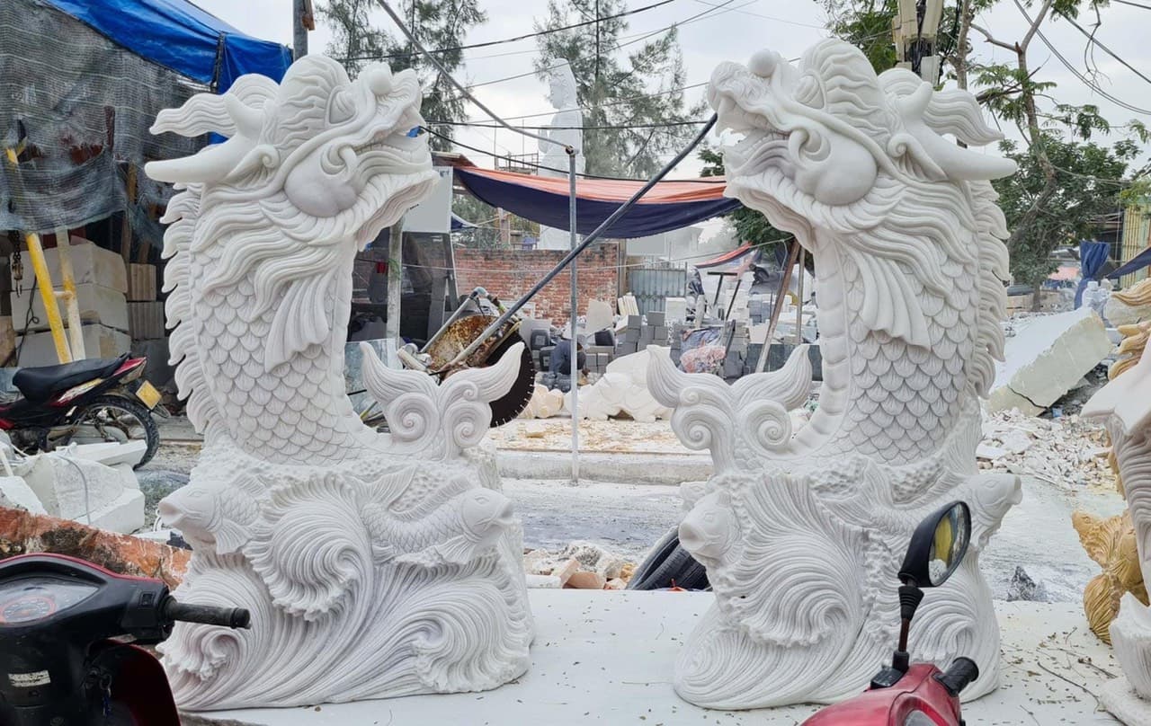 Rồng đá - Lăng Mộ Đá Trường Thành